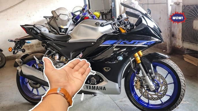 Yamaha R15m Bike